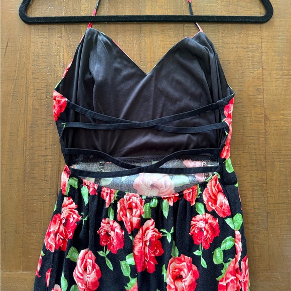 Summer Maxi Dress - Picture 5 of 6